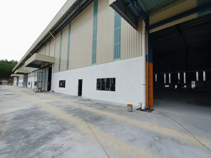 Factory for Rent in Bukit Beruntung (Serendah) - Shawn Ho - Exterior - PropertyGuru.com.my