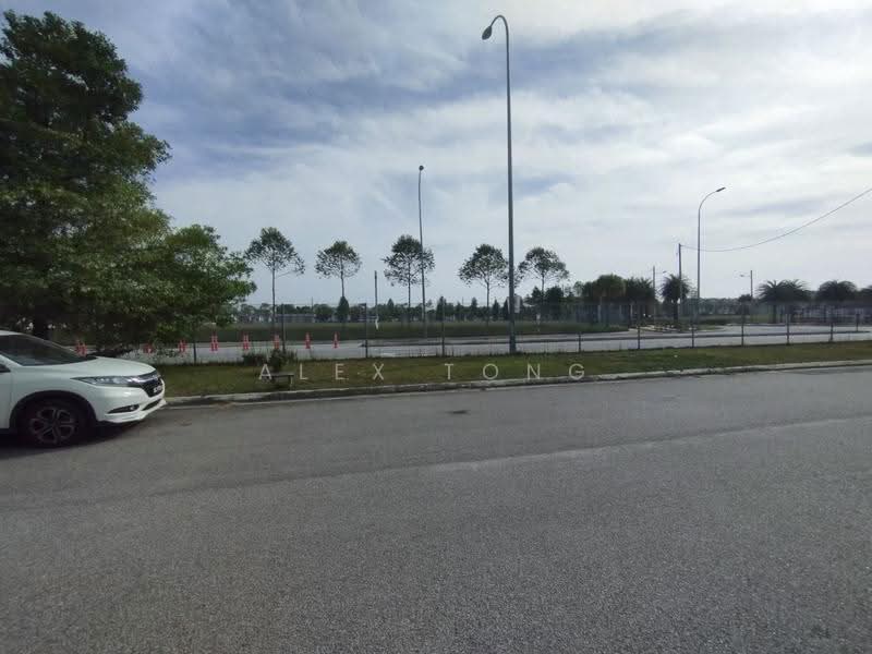 Rumah Teres 2-Tingkat untuk Dijual di Saujana Utama (Puncak Alam) - Alex Tong - PropertyGuru.com.my