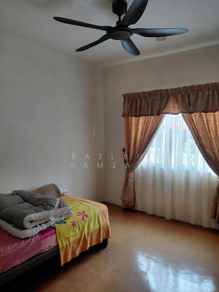 2-storey Terraced House for Sale in Taman Selasih 1 (Batu Caves) - Razlan Hamzah - Bedroom - PropertyGuru.com.my
