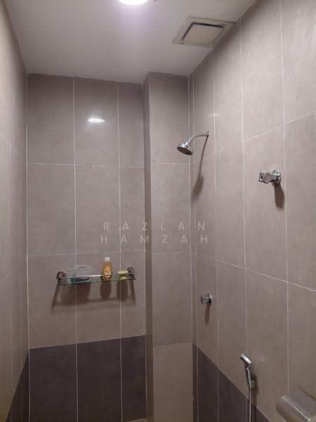 2-storey Terraced House for Sale in Taman Selasih 1 (Batu Caves) - Razlan Hamzah - Bathroom - PropertyGuru.com.my