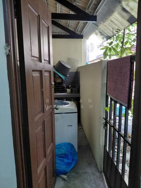 2-storey Terraced House for Sale in Taman Selasih 1 (Batu Caves) - Razlan Hamzah - Exterior - PropertyGuru.com.my