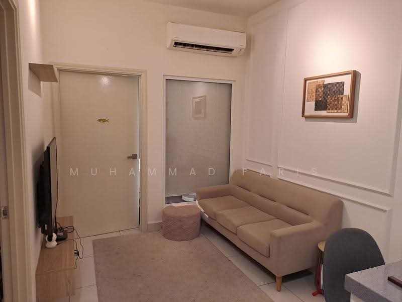 Kediaman Servis untuk Dijual di Arte Mont Kiara - Muhammad Faris - Living Room - PropertyGuru.com.my