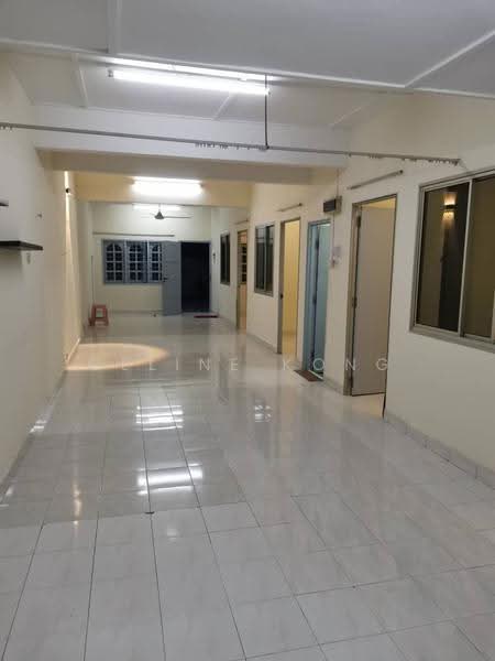 2-storey Terraced House for Rent in SS3 (Petaling Jaya) - Celine Kong - Corridor - PropertyGuru.com.my