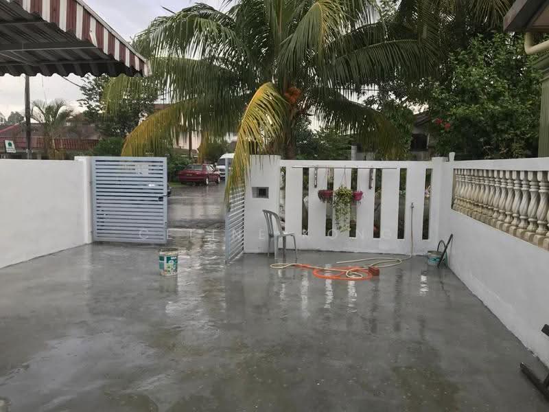 2-storey Terraced House for Rent in SS3 (Petaling Jaya) - Celine Kong - Exterior - PropertyGuru.com.my