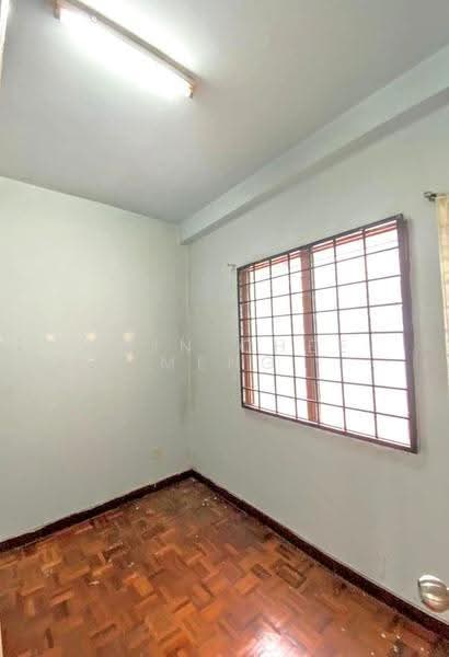 Apartment for Sale at Pangsapuri Putra Permai Selesa - Chin Chee Meng - PropertyGuru.com.my