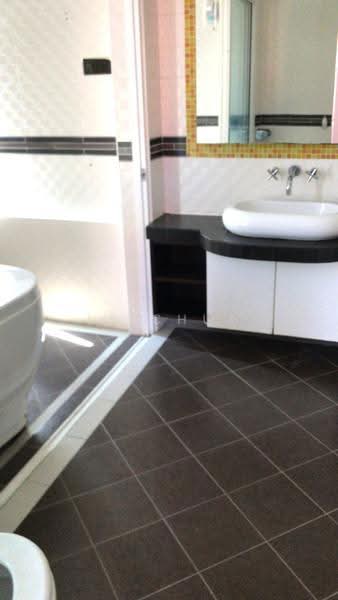 Rumah Berkembar untuk Dijual di Taman Bagan Lalang (Butterworth) - LS Chua - Bathroom - PropertyGuru.com.my