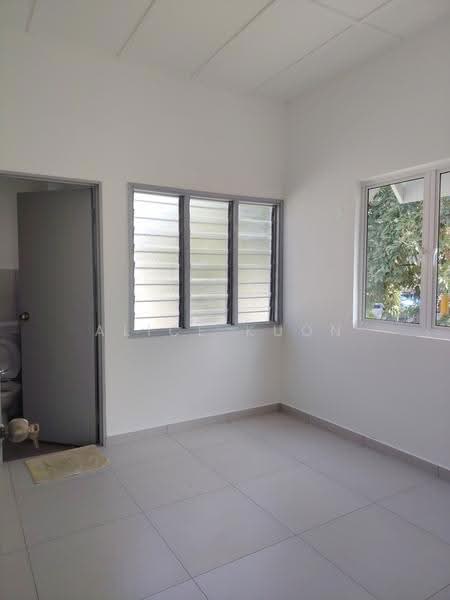 Rumah Teres 2-Tingkat untuk Dijual di Usj 1 (Subang Jaya) - Alice Kuon - Bathroom - PropertyGuru.com.my
