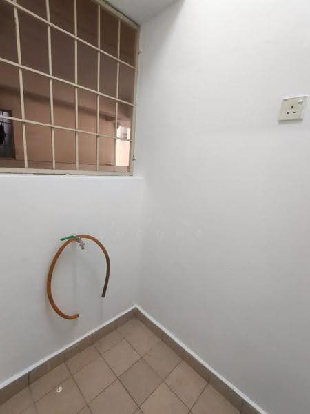 Pangsapuri untuk Dijual di Seri Ixora Apartment - Linda Suguna - Interior - PropertyGuru.com.my
