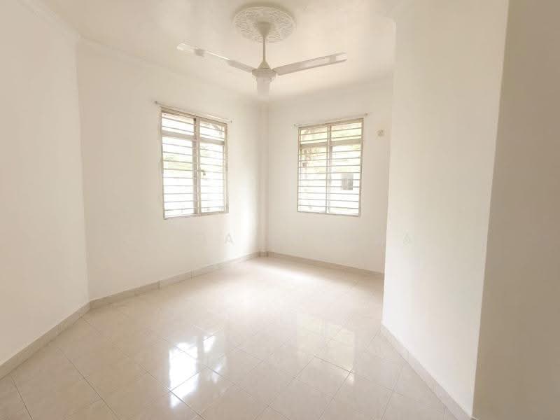 Pangsapuri untuk Dijual di Seri Ixora Apartment - Linda Suguna - Interior - PropertyGuru.com.my