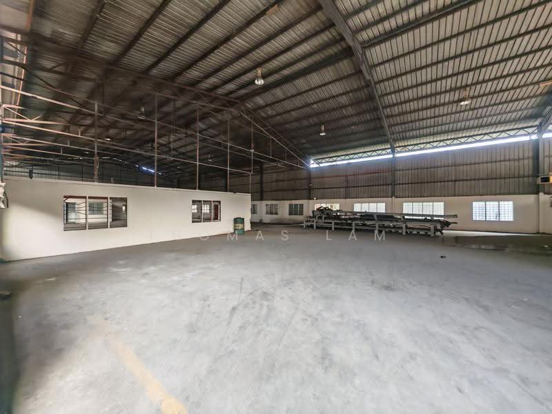 Factory for Rent in Kawasan Perindustrian Bukit Rambai (Bukit Rambai) - Thomas Lam - Interior - PropertyGuru.com.my
