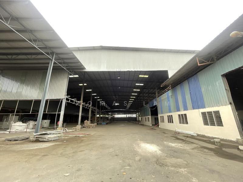 Factory for Rent in Kawasan Perindustrian Bukit Rambai (Bukit Rambai) - Thomas Lam - Exterior - PropertyGuru.com.my