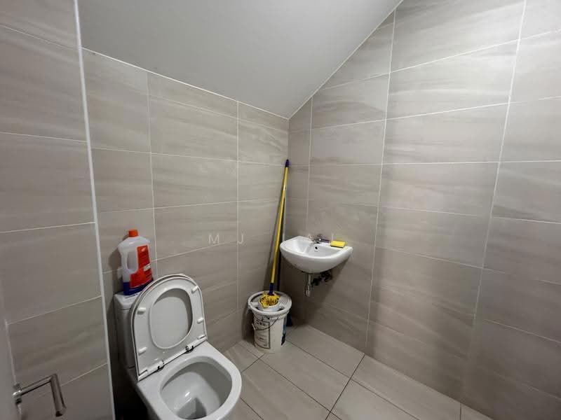 2-storey Terraced House for Rent in Austin (Johor Bahru) - MJ Lai - Bathroom - PropertyGuru.com.my