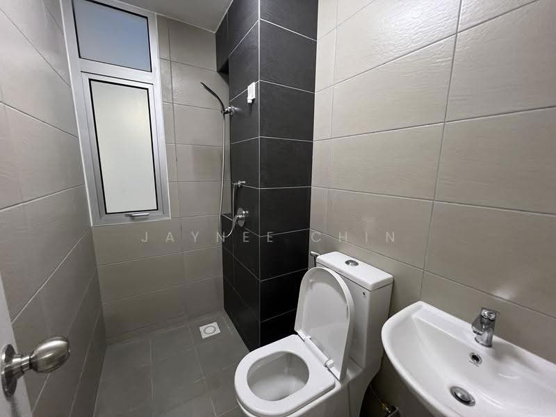 Kediaman Servis untuk Disewa di MIRAI Residences - Jaynee Chin - Bathroom - PropertyGuru.com.my