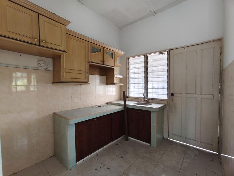Rumah Teres 1.5-Tingkat untuk Dijual di Taman Menglembu Impiana Adril (Menglembu) - Andy Ooi - Kitchen - PropertyGuru.com.my
