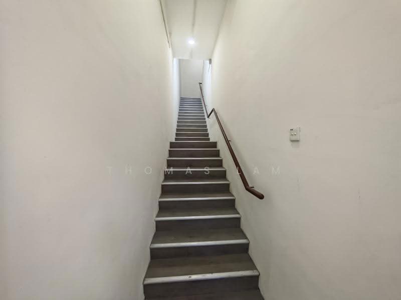 Shop for Sale in Taman Kota Syahbandar (Melaka City) - Thomas Lam - Corridor - PropertyGuru.com.my