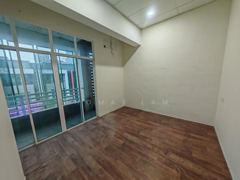 Shop for Sale in Taman Kota Syahbandar (Melaka City) - Thomas Lam - Interior - PropertyGuru.com.my