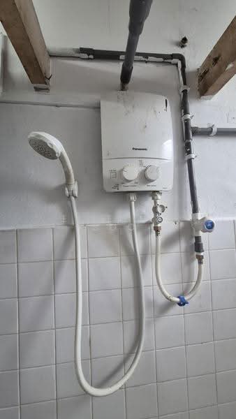 Rumah Flat untuk Dijual di Stulang Laut - Elleyna Soo - Bathroom - PropertyGuru.com.my