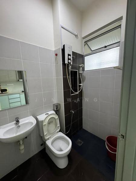 2-storey Terraced House for Rent in Austin (Johor Bahru) - Jun Wang - Bathroom - PropertyGuru.com.my