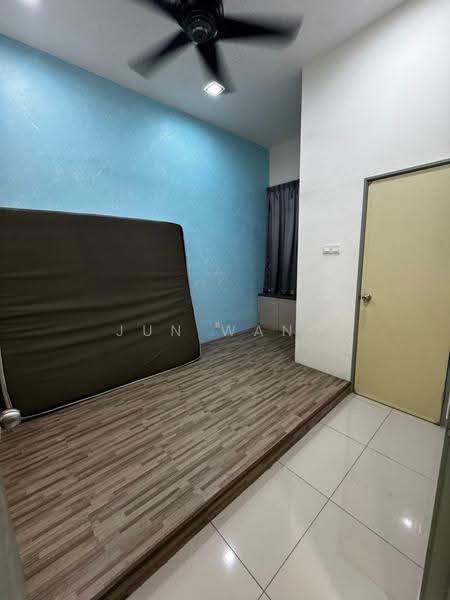 2-storey Terraced House for Rent in Austin (Johor Bahru) - Jun Wang - Bedroom - PropertyGuru.com.my