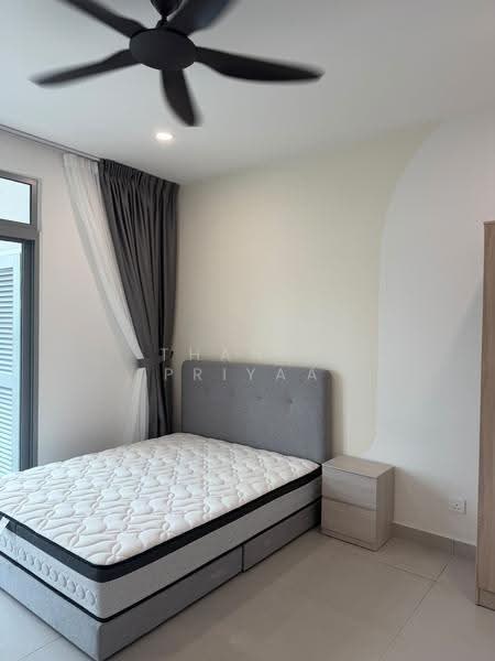 Service Residence for Rent at Dorsett Waterfront Subang - Thanap Priyaa - Bedroom - PropertyGuru.com.my