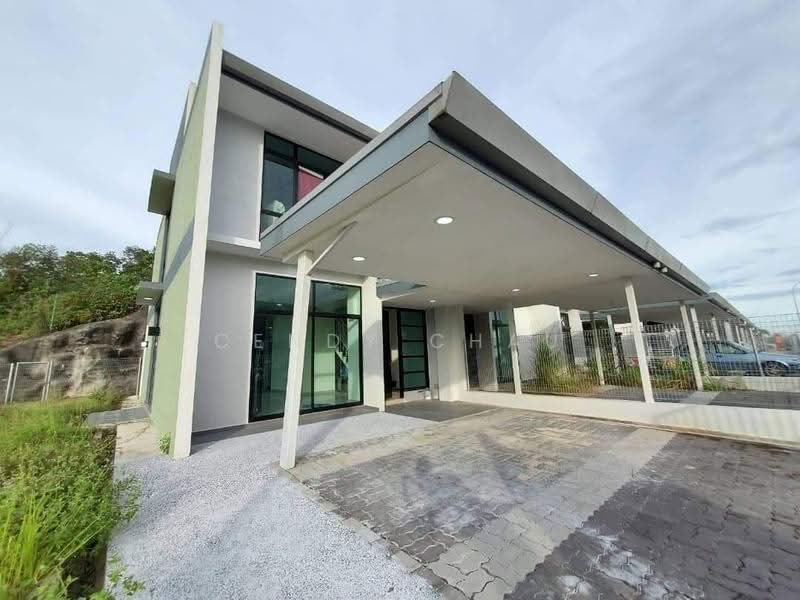2-storey Terraced House for Sale in Bandar Seri Alam (Masai) - Cendy Chau - Exterior - PropertyGuru.com.my