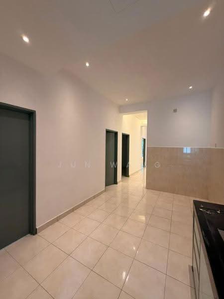 1-storey Terraced House for Sale in Austin (Johor Bahru) - Jun Wang - PropertyGuru.com.my