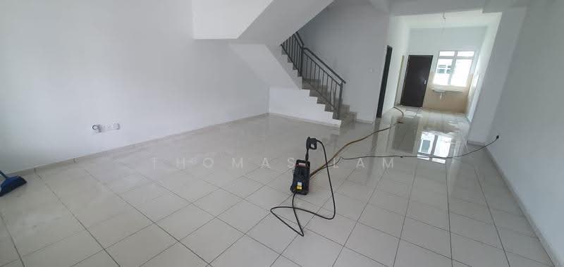 1-storey Terraced House for Sale in Taman Belatuk Mas (Durian Tunggal) - Thomas Lam - Interior - PropertyGuru.com.my