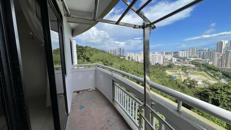 Kondominium untuk Dijual di Parkview Towers - Gary Khoo - Balcony - PropertyGuru.com.my