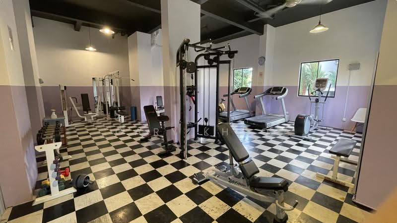 Kondominium untuk Dijual di Parkview Towers - Gary Khoo - Gym - PropertyGuru.com.my