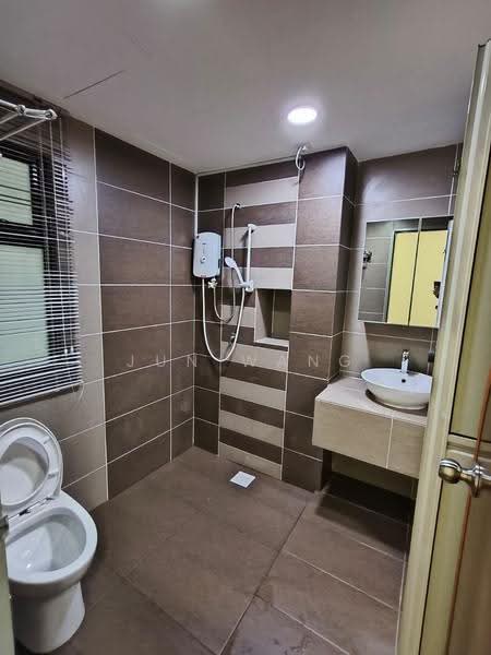 Kediaman Servis untuk Disewa di G Residence - Jun Wang - Bathroom - PropertyGuru.com.my
