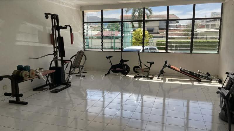 Condominium for Sale at Edgecumbe House - Gary Khoo - Gym - PropertyGuru.com.my