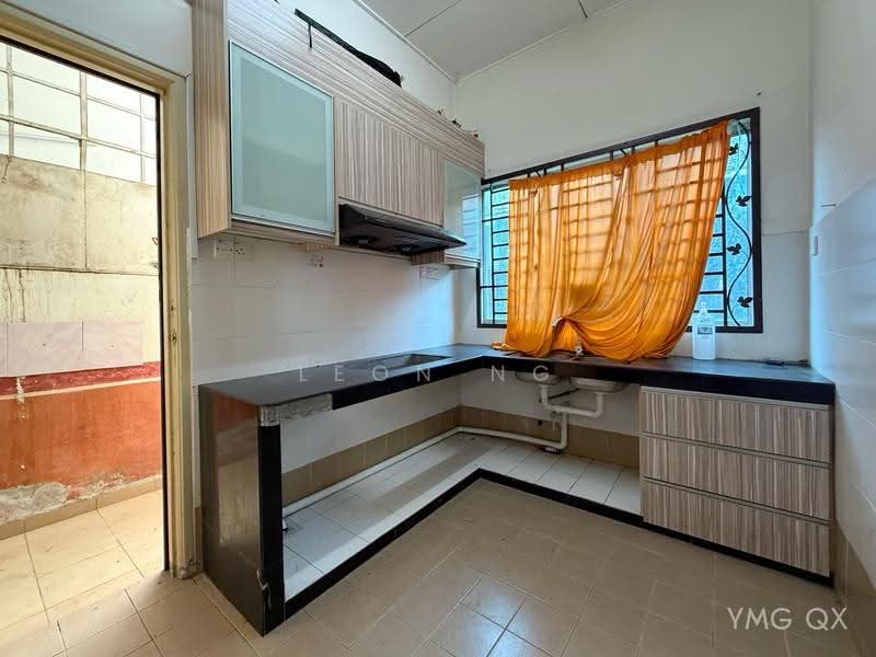 Rumah Teres 1-Tingkat untuk Dijual di Bandar Putera 2 (Klang) - Leon Ng - Kitchen - PropertyGuru.com.my