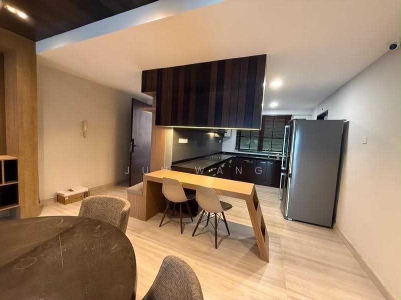 Pangsapuri untuk Disewa di Molek Pine 3 - Jun Wang - Kitchen - PropertyGuru.com.my