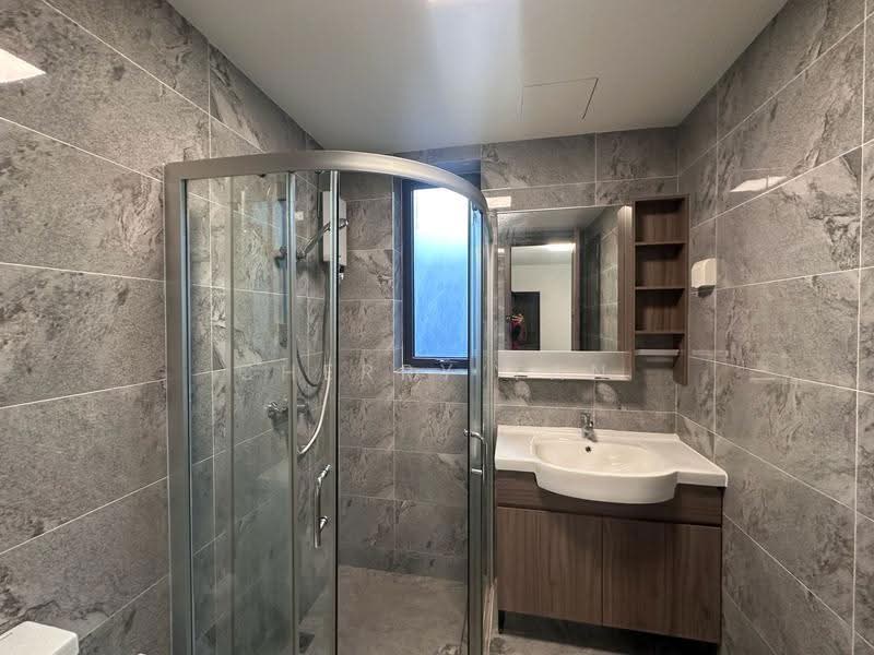 Rumah Kluster untuk Disewa di Forest City (Gelang Patah) - Cherry Tan - Bathroom - PropertyGuru.com.my