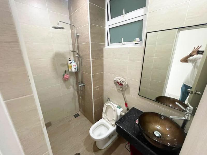 Pangsapuri untuk Dijual di Havona - Shishi . - Bathroom - PropertyGuru.com.my