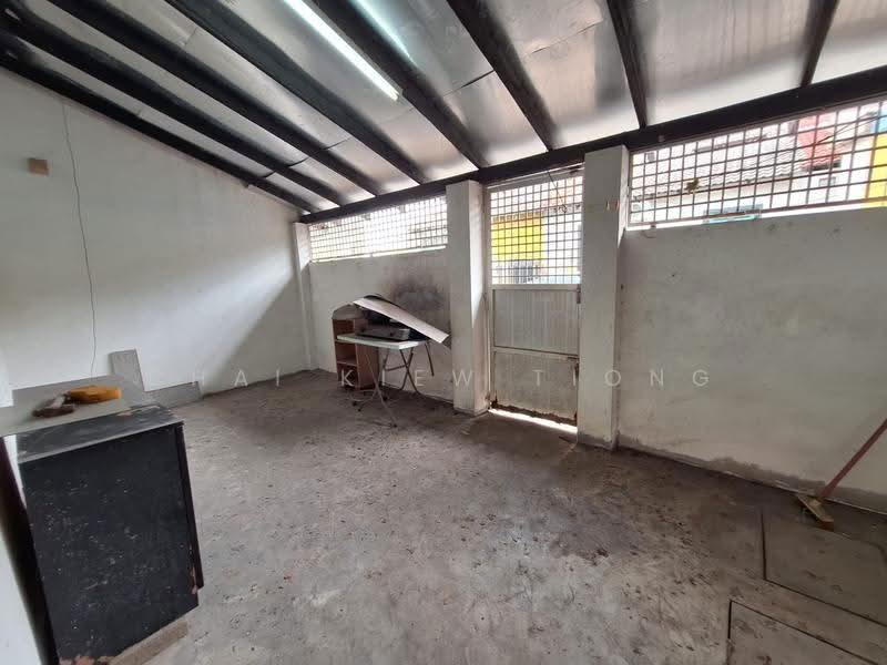 1-storey Terraced House for Sale in Air Putih (Kuantan) - Chai Kiew Tiong - Exterior - PropertyGuru.com.my