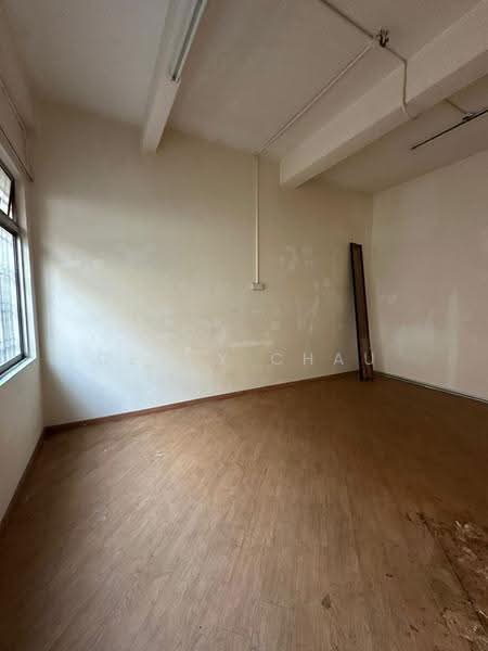 Shop / Office for Rent in Taman Gaya (Ulu Tiram) - Cendy Chau - Interior - PropertyGuru.com.my