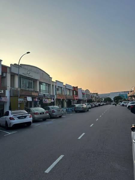 Shop / Office for Rent in Taman Gaya (Ulu Tiram) - Cendy Chau - Exterior - PropertyGuru.com.my