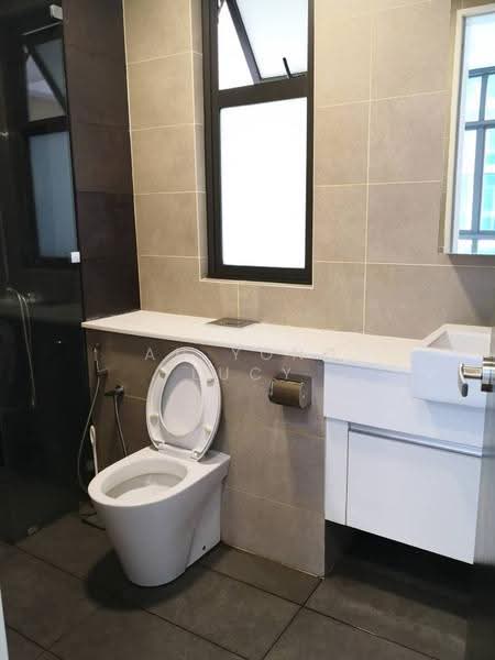 Service Residence for Sale at Setia Sky 88 - Au Yong Lucy - Bathroom - PropertyGuru.com.my