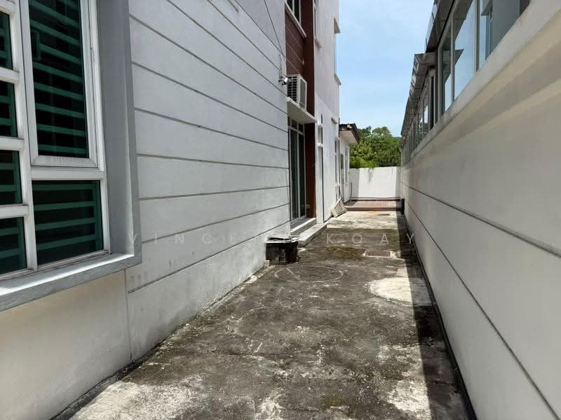 Rumah Berkembar untuk Dijual di Gelugor (Penang) - Vincent Koay - Exterior - PropertyGuru.com.my