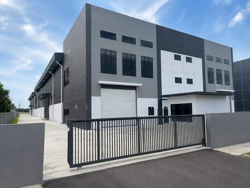 Semi-D Factory for Rent in Kampung Sri Cheeding (Jenjarom) - Alex Fong - Exterior - PropertyGuru.com.my