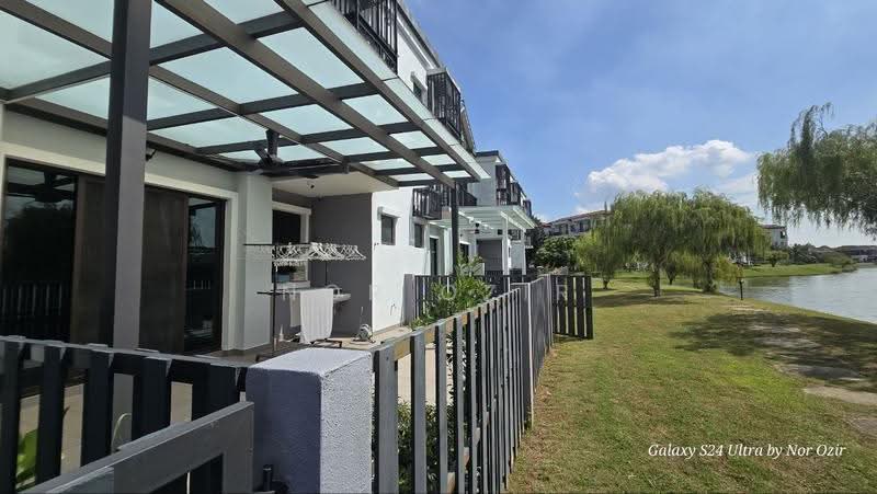 Rumah Teres 2-Tingkat untuk Dijual di Cyberjaya (Selangor) - Nor Ozir - Exterior - PropertyGuru.com.my
