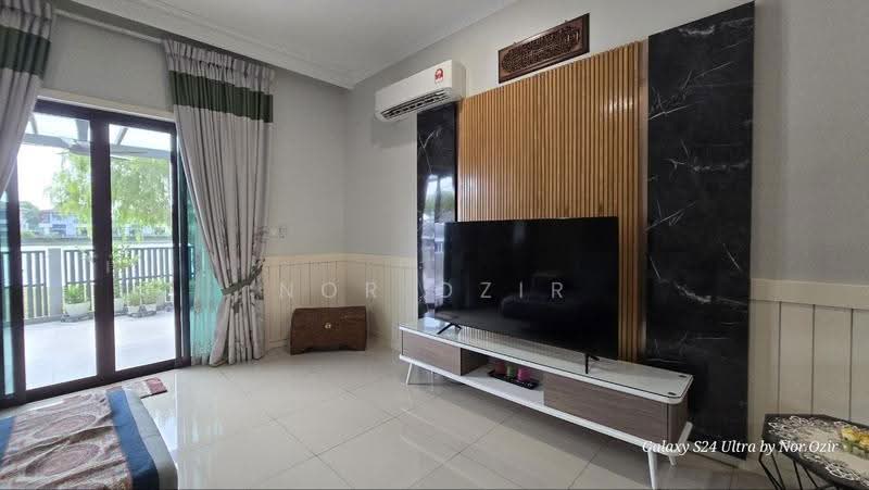 Rumah Teres 2-Tingkat untuk Dijual di Cyberjaya (Selangor) - Nor Ozir - Living Room - PropertyGuru.com.my