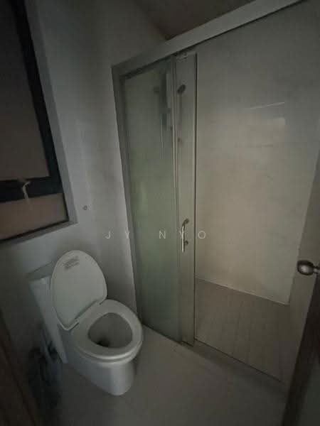 Apartment for Rent at Starview Bay @ Forest City - JY NYO - Bathroom - PropertyGuru.com.my