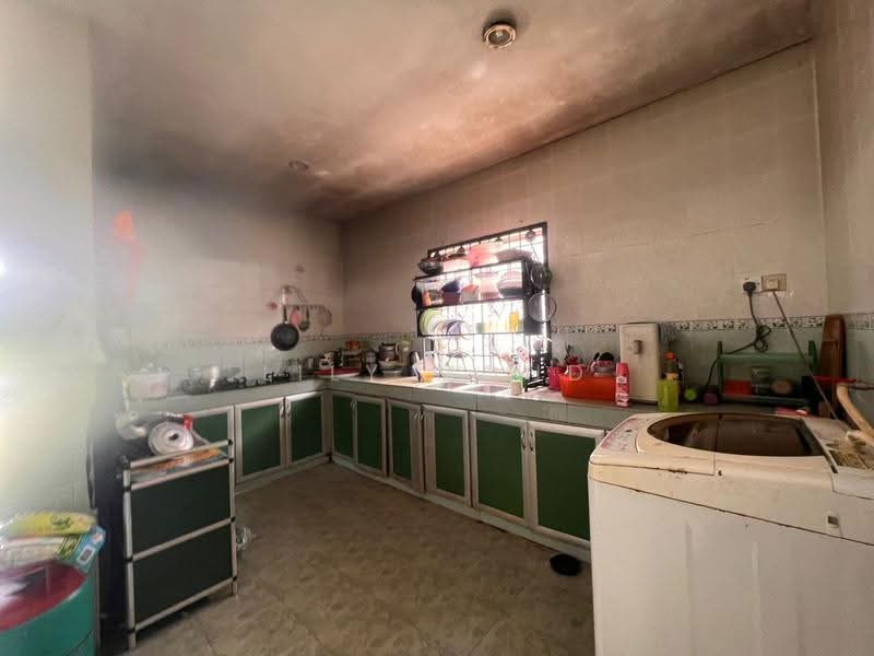 Terraced House for Sale in Johor Bahru (Johor) - Lily Mohd - Kitchen - PropertyGuru.com.my