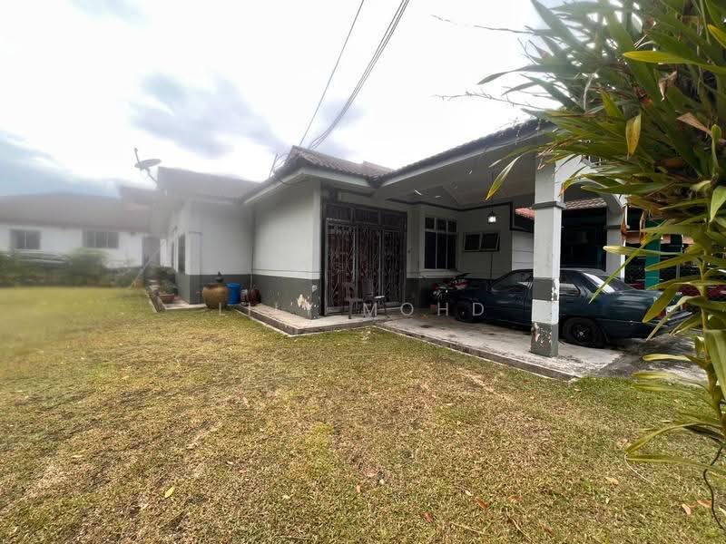 Terraced House for Sale in Johor Bahru (Johor) - Lily Mohd - Exterior - PropertyGuru.com.my