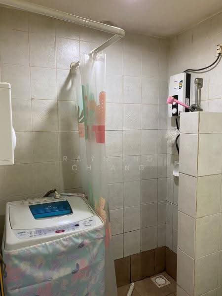 Kondominium untuk Dijual di Casa Tropicana - Raymond Chiang - Bathroom - PropertyGuru.com.my
