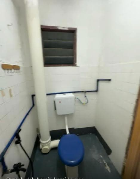 Flat for Rent at Taman Seri Damai - Lei Seow - Bathroom - PropertyGuru.com.my