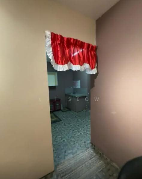 Flat for Rent at Taman Seri Damai - Lei Seow - Kitchen - PropertyGuru.com.my