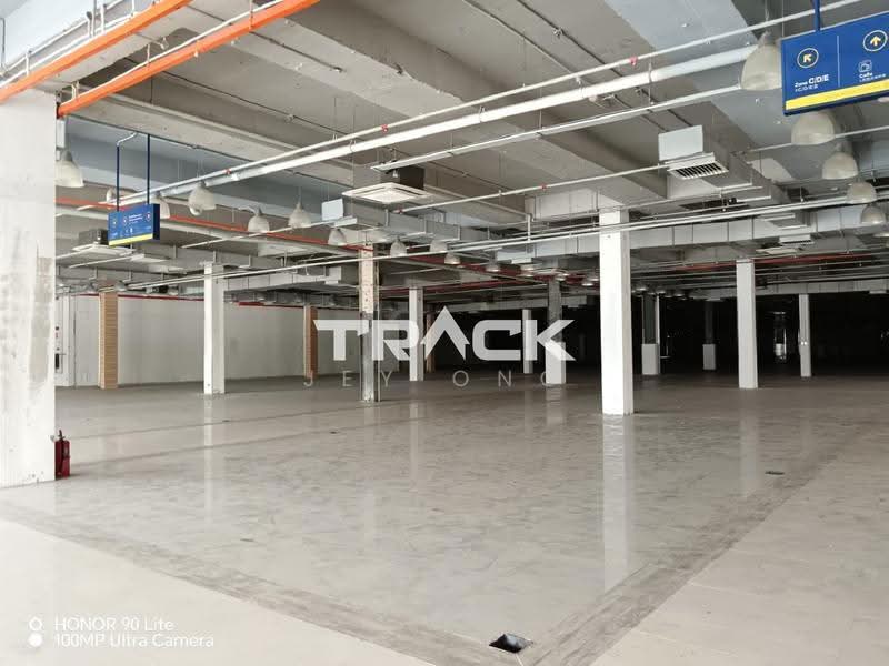Warehouse for Sale in Usj 1 (Subang Jaya) - Jey Ong - Interior - PropertyGuru.com.my